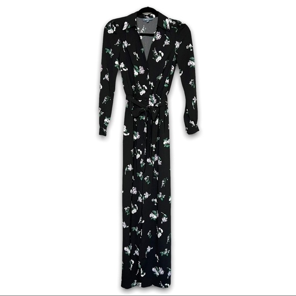NWT MODCLOTH Floral 70s Tie Waist Button Front High Rise‎ Wide Leg Jumpsuit XXS - Picture 3 of 9